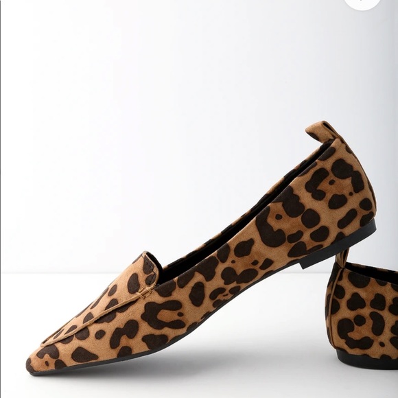Lulus NIB Emmy Leopard Suede Pointed Loafers Size 6 - Picture 4 of 5
